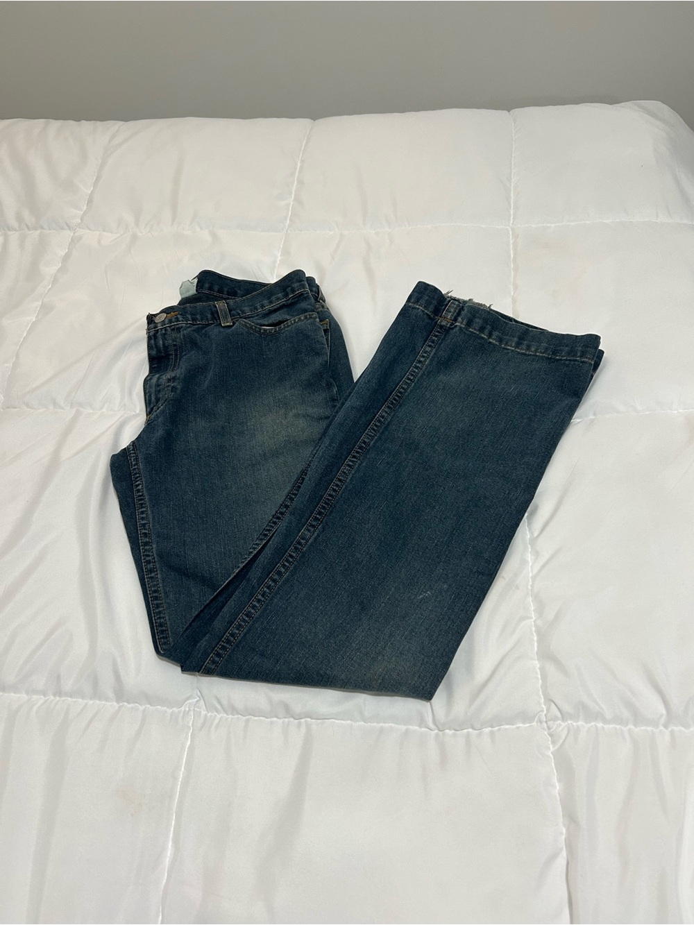 Vintage Y2K Gap Long and Lean
Bootcut Flare Jeans size 8
